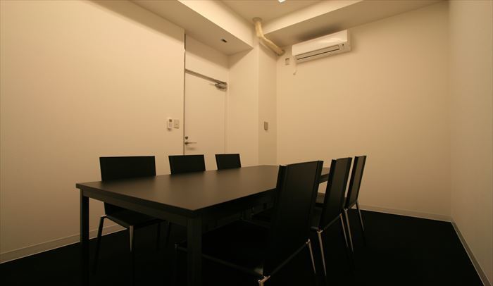 青山ビジネスセンター（アセットデザイン）　会議室